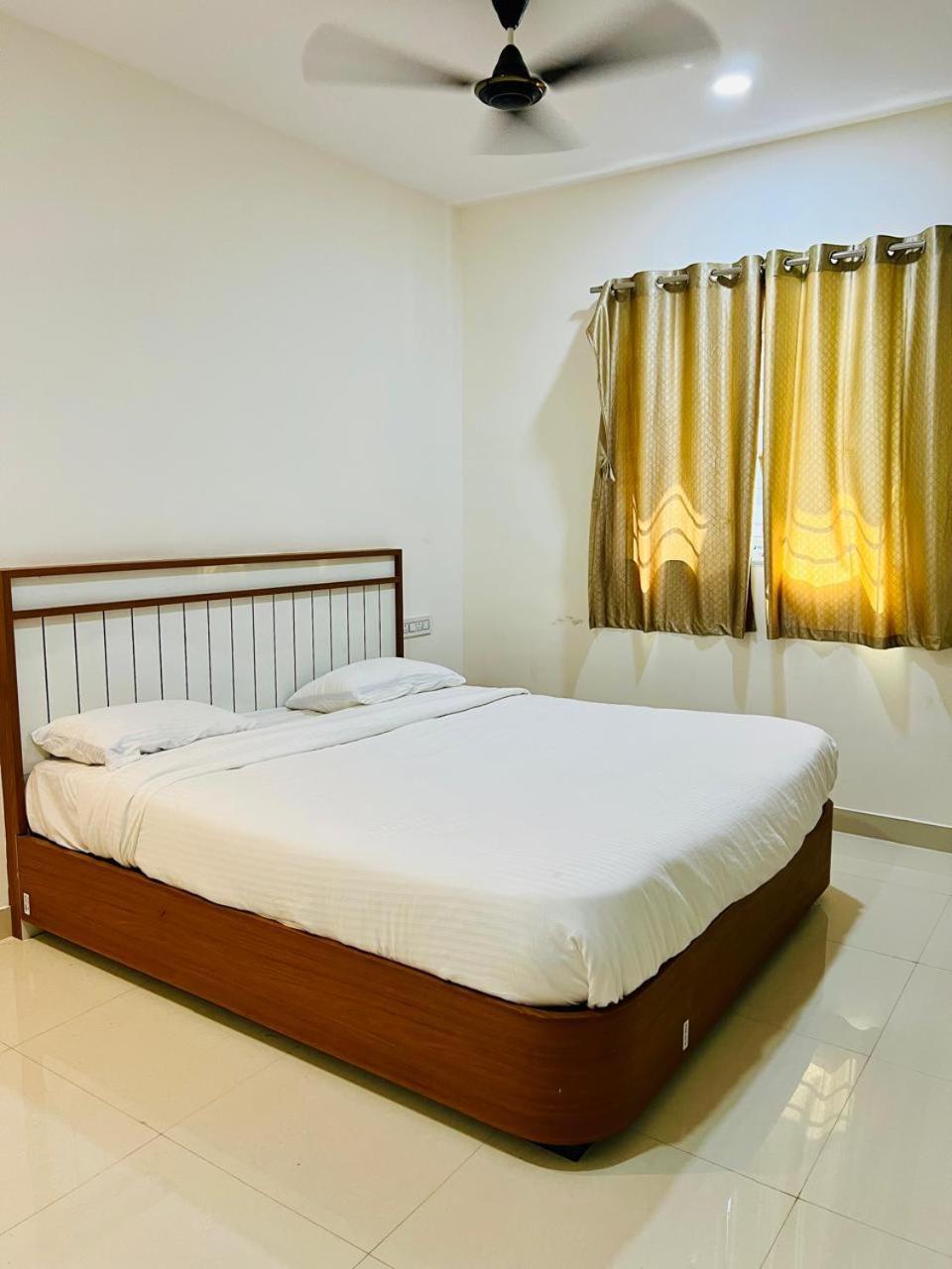Sunshine Residency Hotel Mancheral Exterior photo