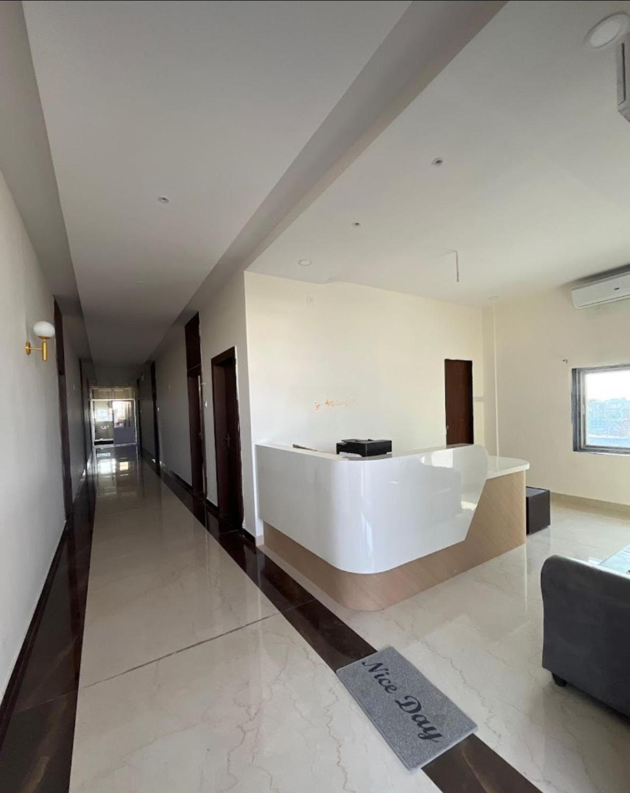 Sunshine Residency Hotel Mancheral Exterior photo